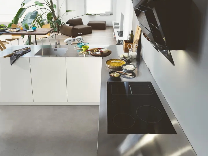新房装修厨房橱柜定制安装是什么样的？